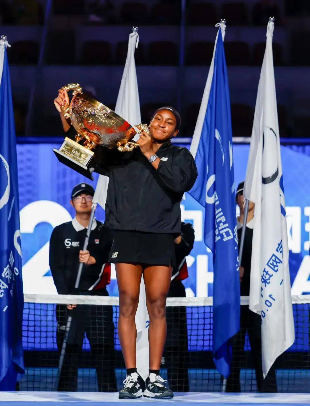 却不尽如人 却不尽如人