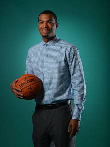 边路三角与 边路三角与